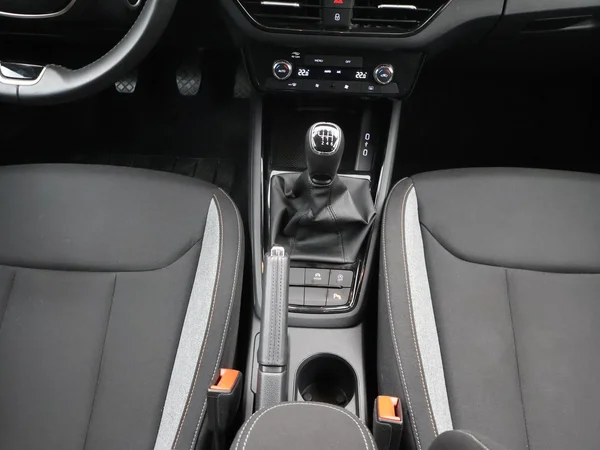 SKODA Kamiq (2025) — foto 13 van 27