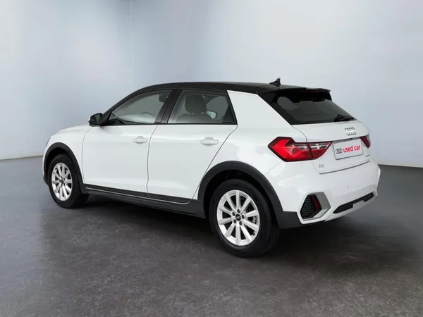 AUDI A1 Allstreet (2023) — foto 26 van 28
