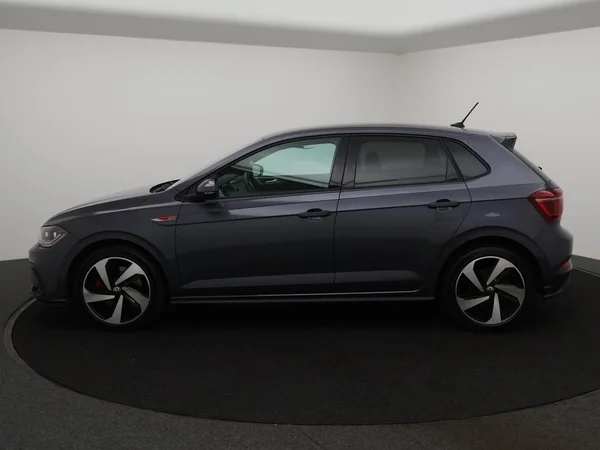 VOLKSWAGEN Polo GTI (2024) — foto 9 van 25