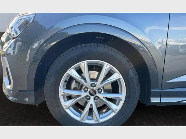 Audi Q3 Sportback (2025) — foto 21 van 21