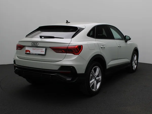 AUDI Q3 Sportback (2025) — foto 20 van 26