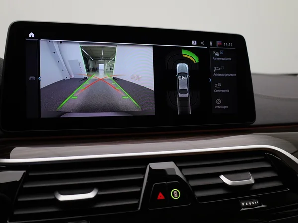 BMW 5 Reeks (2022) — foto 19 van 43
