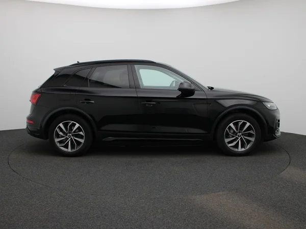 Audi Q5 (2023) — foto 41 van 44