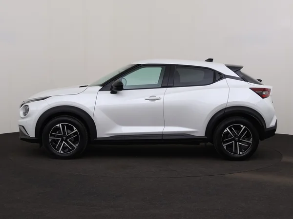 NISSAN Juke (2024) — foto 12 van 27