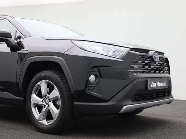 Toyota RAV4 (2021) — foto 39 van 46