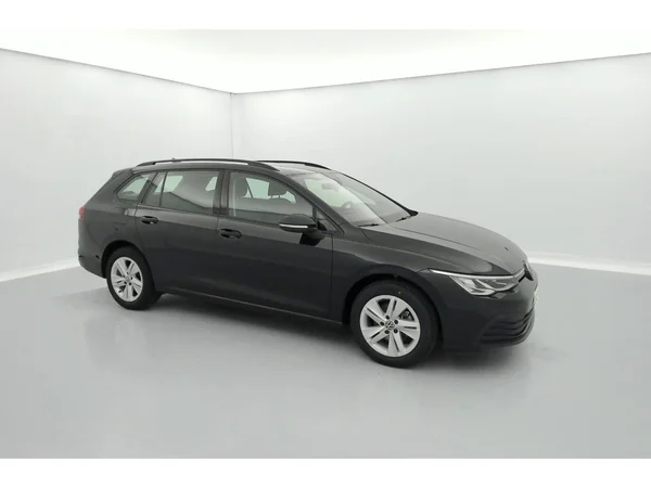 VOLKSWAGEN Golf VIII SW (2022) — foto 26 van 36
