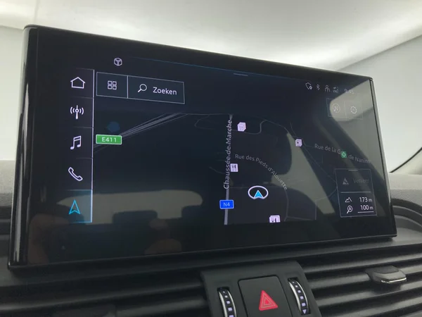 AUDI Q5 (2022) — foto 15 van 36