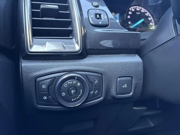 Ford Ranger (2021) — foto 7 van 20