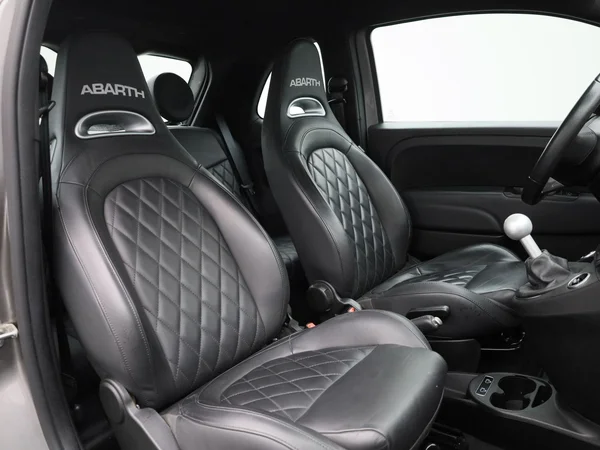 Fiat 500 (2022) — foto 32 van 44