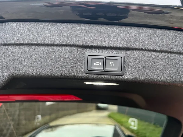 AUDI A5 Avant e-hybrid (PHEV) (2026) — foto 8 van 24