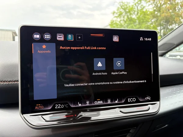 CUPRA Born (2024) — foto 6 van 23