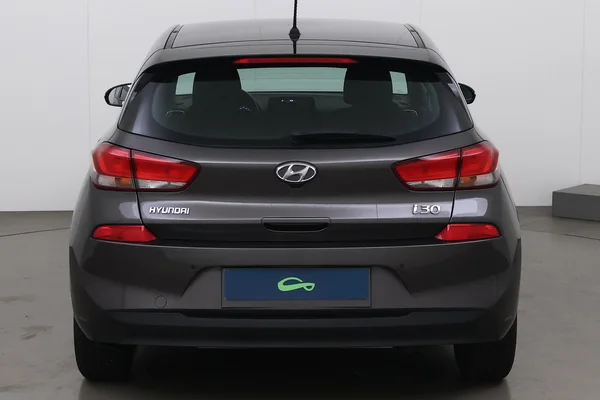 Hyundai i30 (2019) — foto 13 van 18