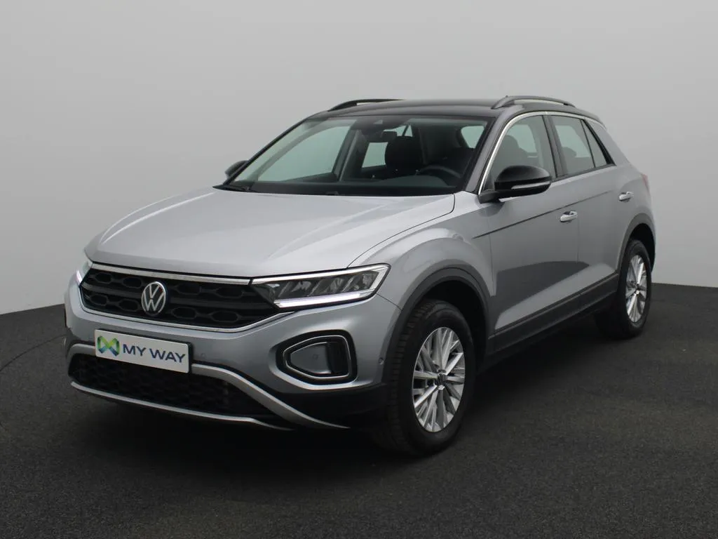 VOLKSWAGEN T-Roc 1122_108714_2023