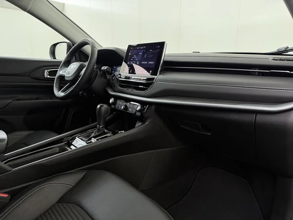 JEEP Compass (2023) — foto 3 van 30