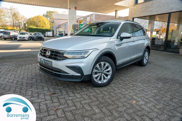Volkswagen Tiguan (2023) — foto 23 van 43
