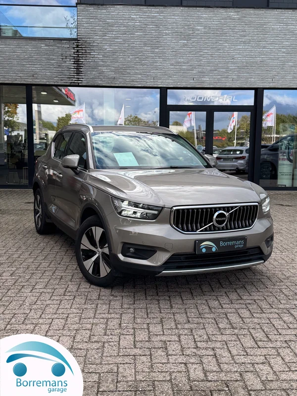 Volvo XC-40 (2020) — foto 36 van 44