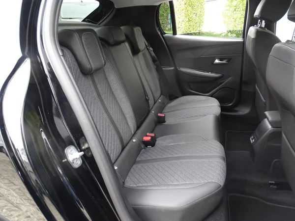 Peugeot 208 (2025) — foto 3 van 20