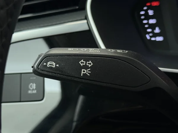 AUDI Q3 (2022) — foto 15 van 28