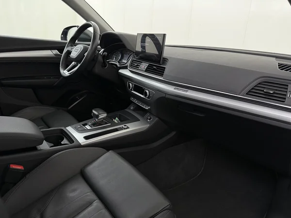 AUDI Q5 (2022) — foto 3 van 33
