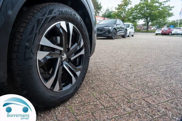 Peugeot 2008 (2022) — foto 36 van 45