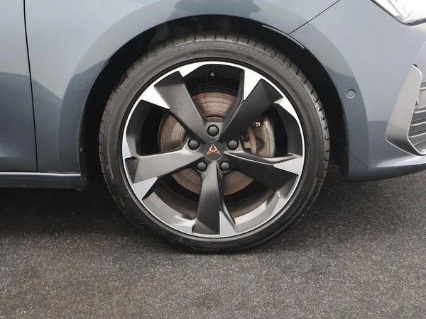 CUPRA Leon ST e-Hybrid (PHEV) (2024) — foto 23 van 29