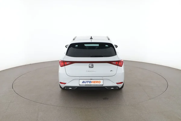 Seat Leon (2021) — foto 11 van 16