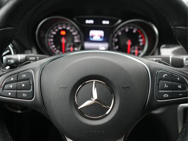 MERCEDES-BENZ CLA SW (X117) (2018) — foto 9 van 24