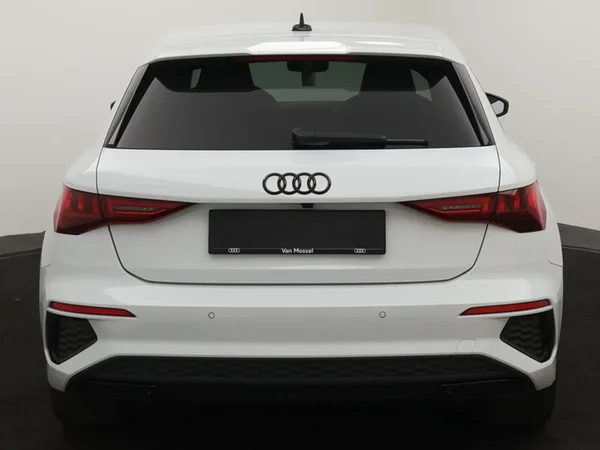 Audi A3 (2023) — foto 19 van 26