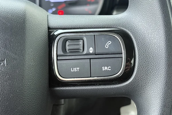 Citroen C3 (2022) — foto 6 van 19