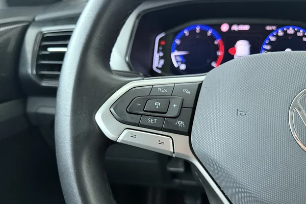 Volkswagen T-Cross (2025) — foto 6 van 19