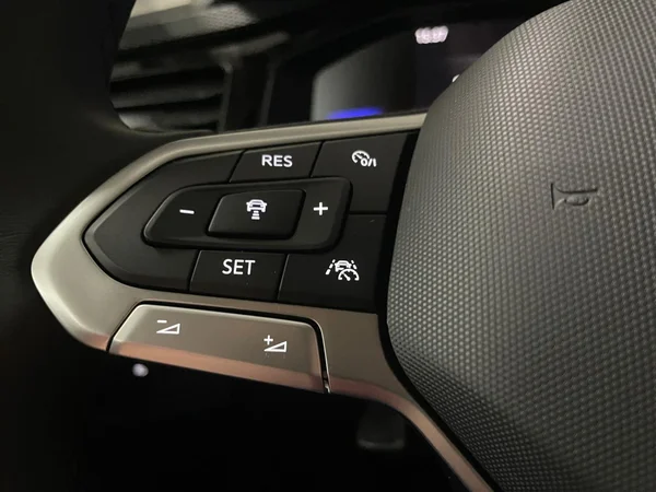 VOLKSWAGEN Taigo (2025) — foto 3 van 15
