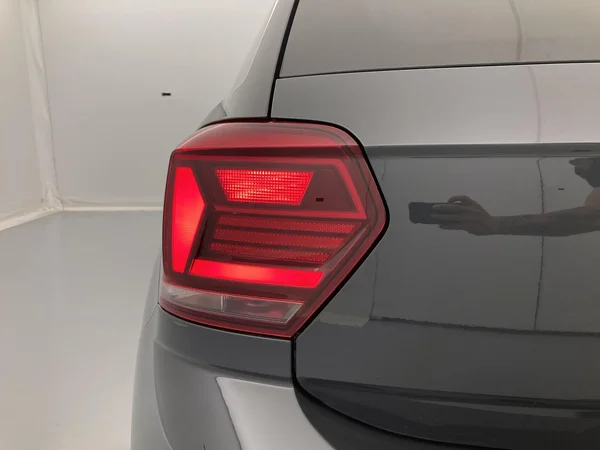 VOLKSWAGEN Polo (2021) — foto 29 van 36