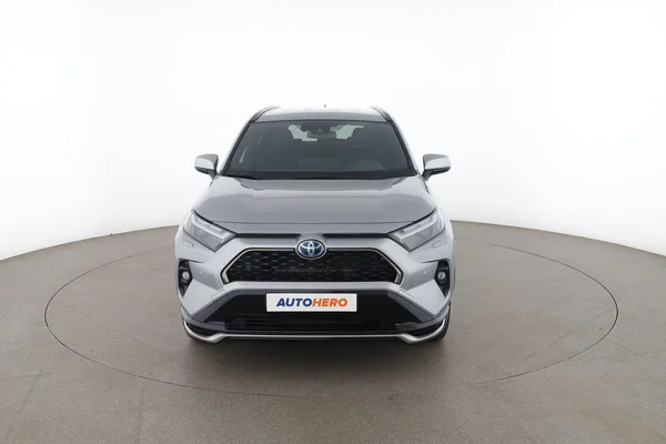 Toyota RAV4 (2024) — foto 14 van 15