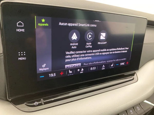 SKODA Octavia Combi (2022) — foto 18 van 36