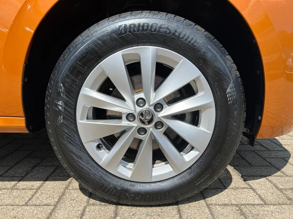 SKODA Kamiq (2024) — foto 20 van 24