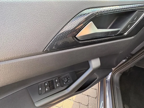 VOLKSWAGEN Polo (2026) — foto 7 van 24