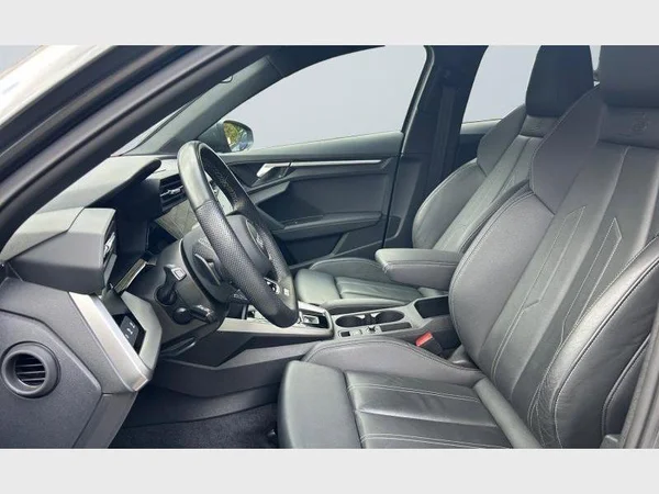 Audi A3 Sportback (2023) — foto 32 van 32