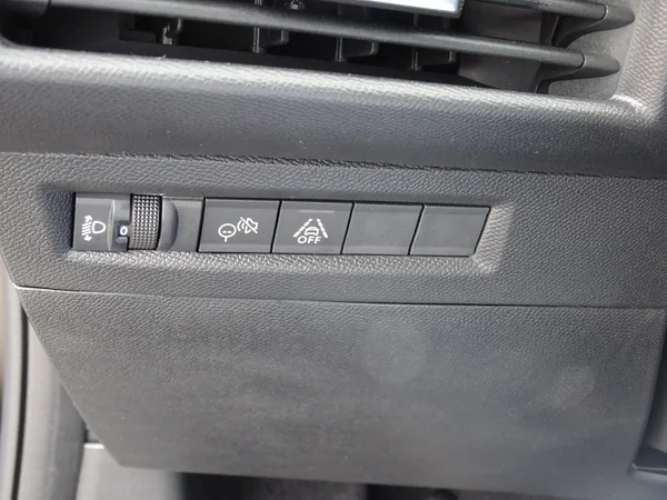 Opel Frontera (2025) — foto 17 van 27