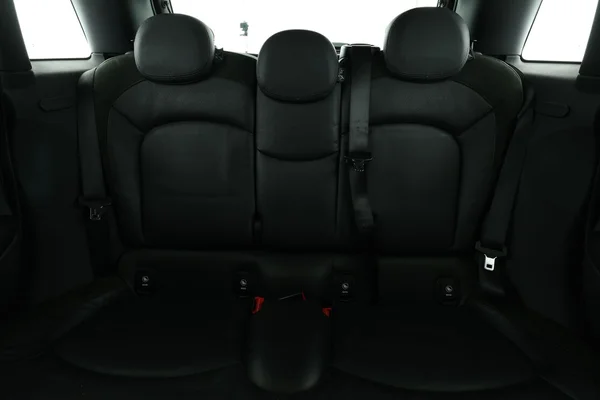 MINI Mini (2015) — foto 6 van 16