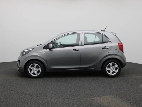 Kia Picanto (2023) — foto 27 van 32