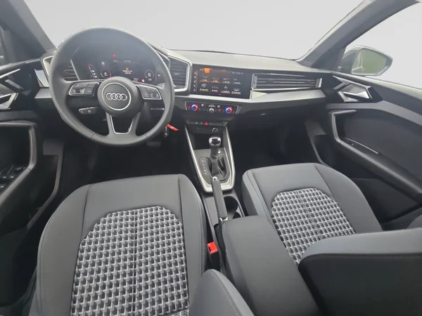 AUDI A1 allstreet (2025) — foto 14 van 24