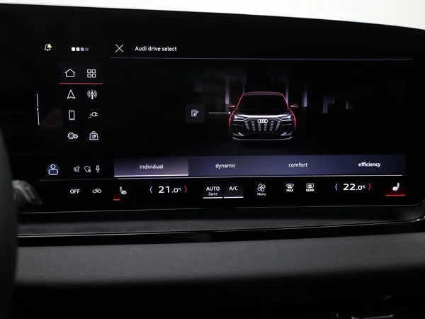 AUDI Q6 e-tron (2025) — foto 19 van 23