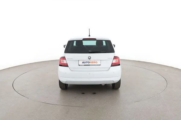 Skoda Fabia (2016) — foto 11 van 16