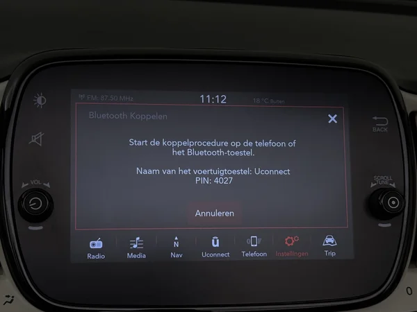FIAT 500C (2021) — foto 13 van 25