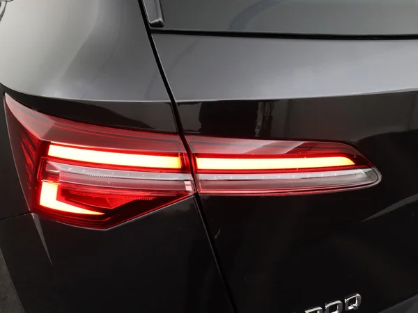 SKODA Karoq (2024) — foto 6 van 17