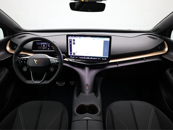 CUPRA Tavascan (2024) — foto 19 van 20