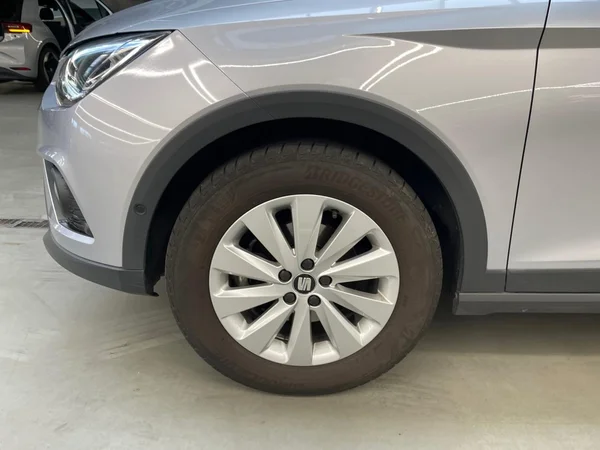 SEAT Arona (2018) — foto 16 van 24