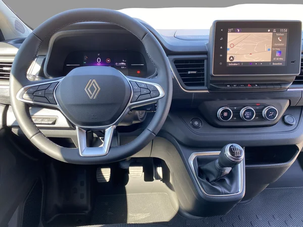 Renault Trafic (2026) — foto 3 van 22