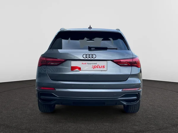 AUDI Q3 (2019) — foto 6 van 23