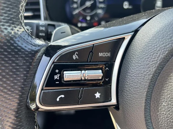 KIA XCeed (2024) — foto 27 van 35